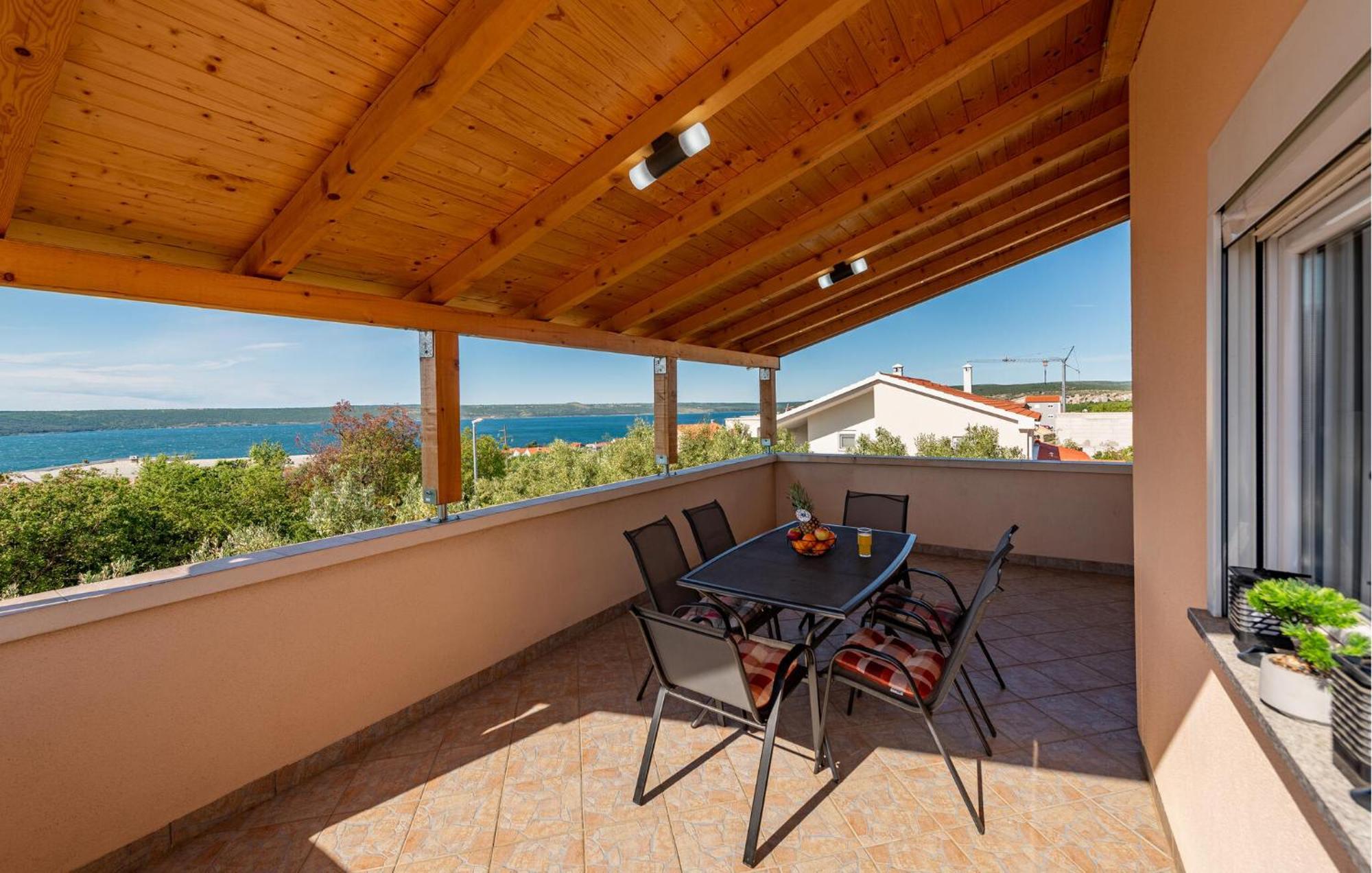 Beautiful Apartment In Maslenica With Kitchen 外观 照片